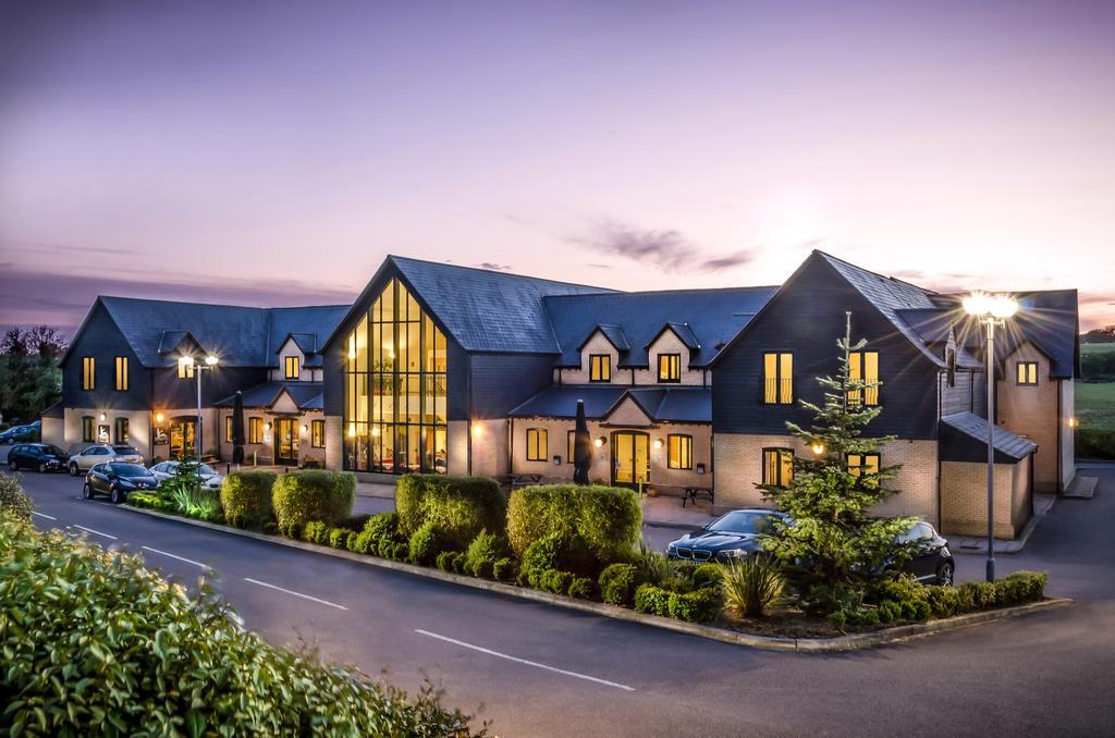 The Sharnbrook Hotel Extérieur photo